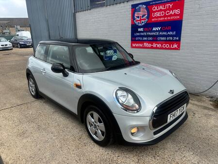 MINI HATCH 1.5 Cooper 3-Door Hatch