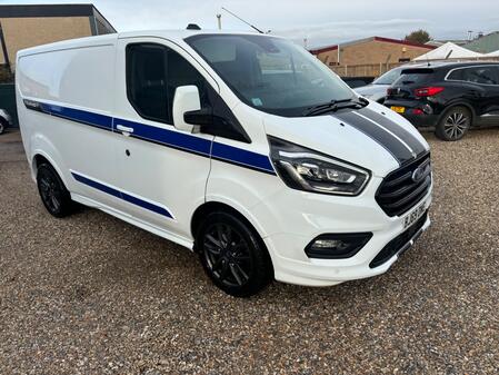 FORD TRANSIT CUSTOM 2.0 290 EcoBlue Sport